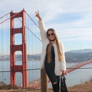 Meet your Posher, Edna